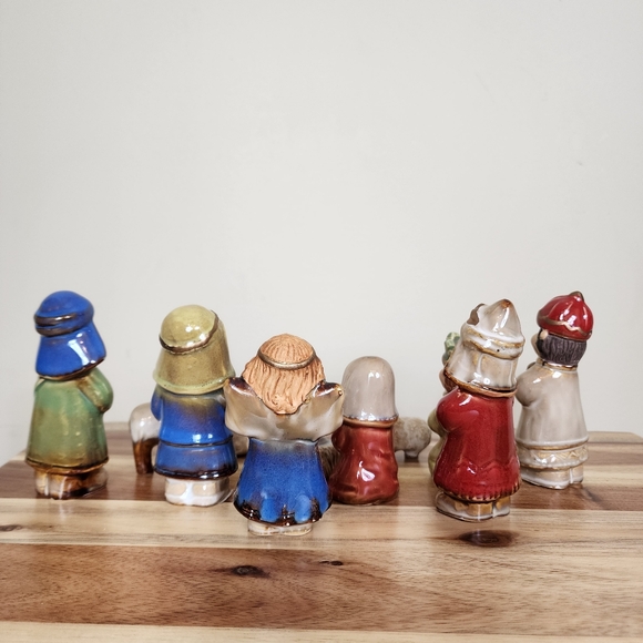 11 PCS Classic Nativity Scene Set Christmas Decor - Picture 12 of 14